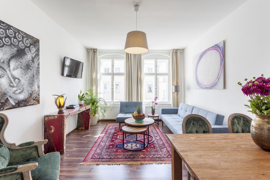 The Rheinsberger - Cosy 2Br One Living Room Up To 6 Берлин Екстериор снимка
